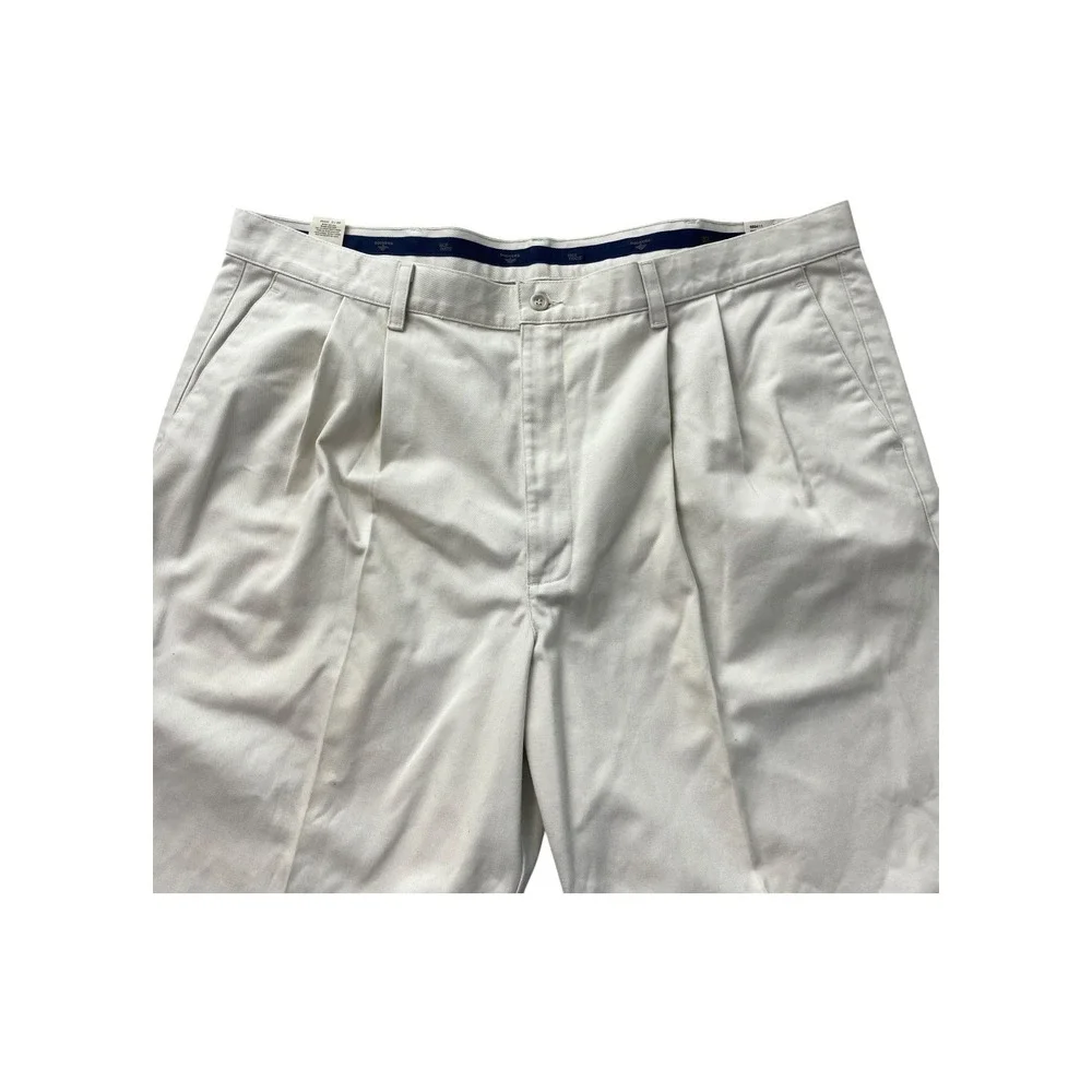 Dockers Mens Classic Fit Pleated Khaki Pants W44 L30 Cotton‎